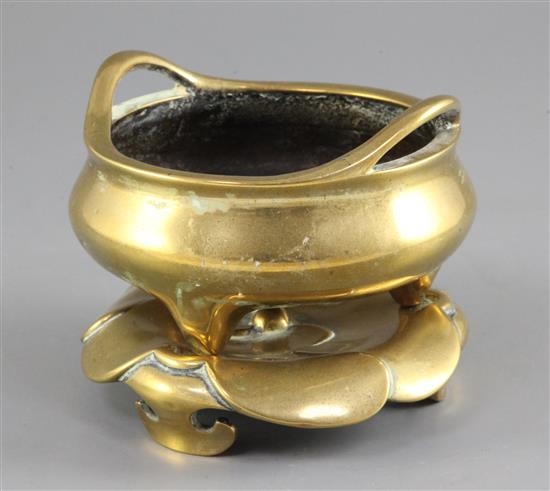 A Chinese bronze ding censer and stand, Xuande mark, 18th / 19th century, width 12.5cm height 10.2cm weight 1.44kg